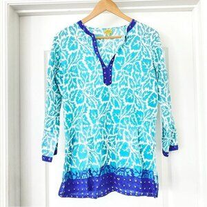 Roberta Rollar Rabbit V Neck Coastal Nautical Beach Print Blue Tunic Shirt Small